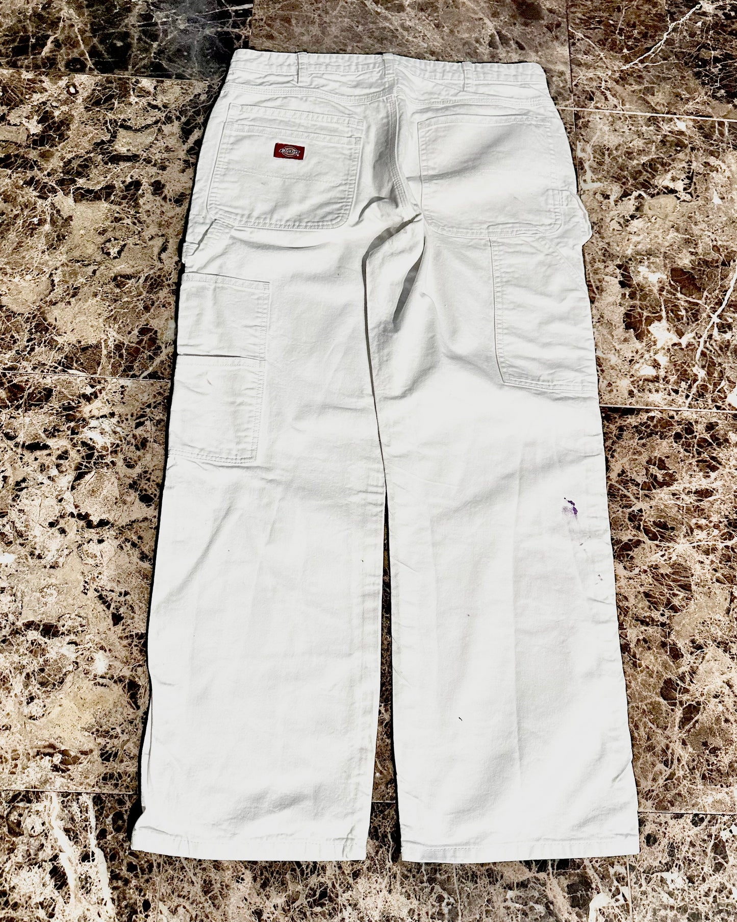 Second-Hand ‘Dickies’ White Carpenter Pants