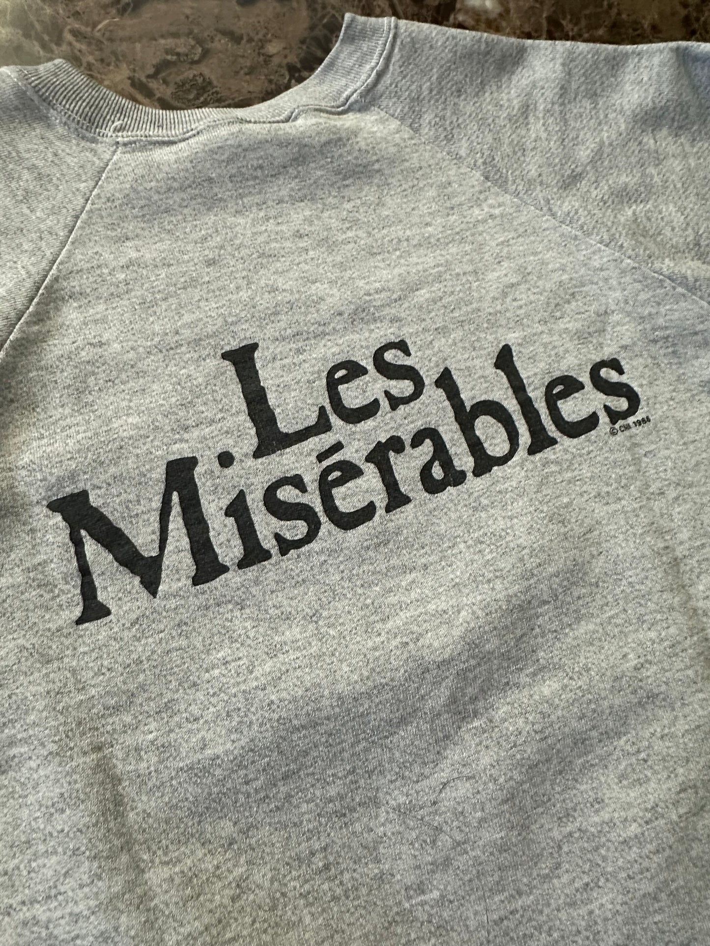 VTG 80’s Les Misérables Crewneck Sweatshirt (M)