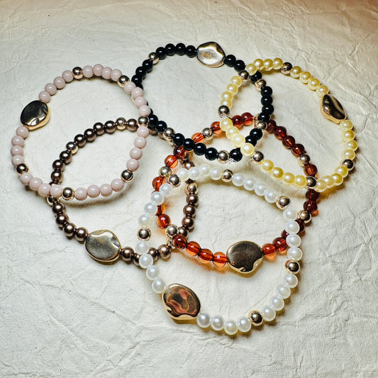 Irregular Shell Bracelet